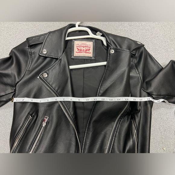 Levi's Women's Leather Biker Jacket - Picture 8 of 8